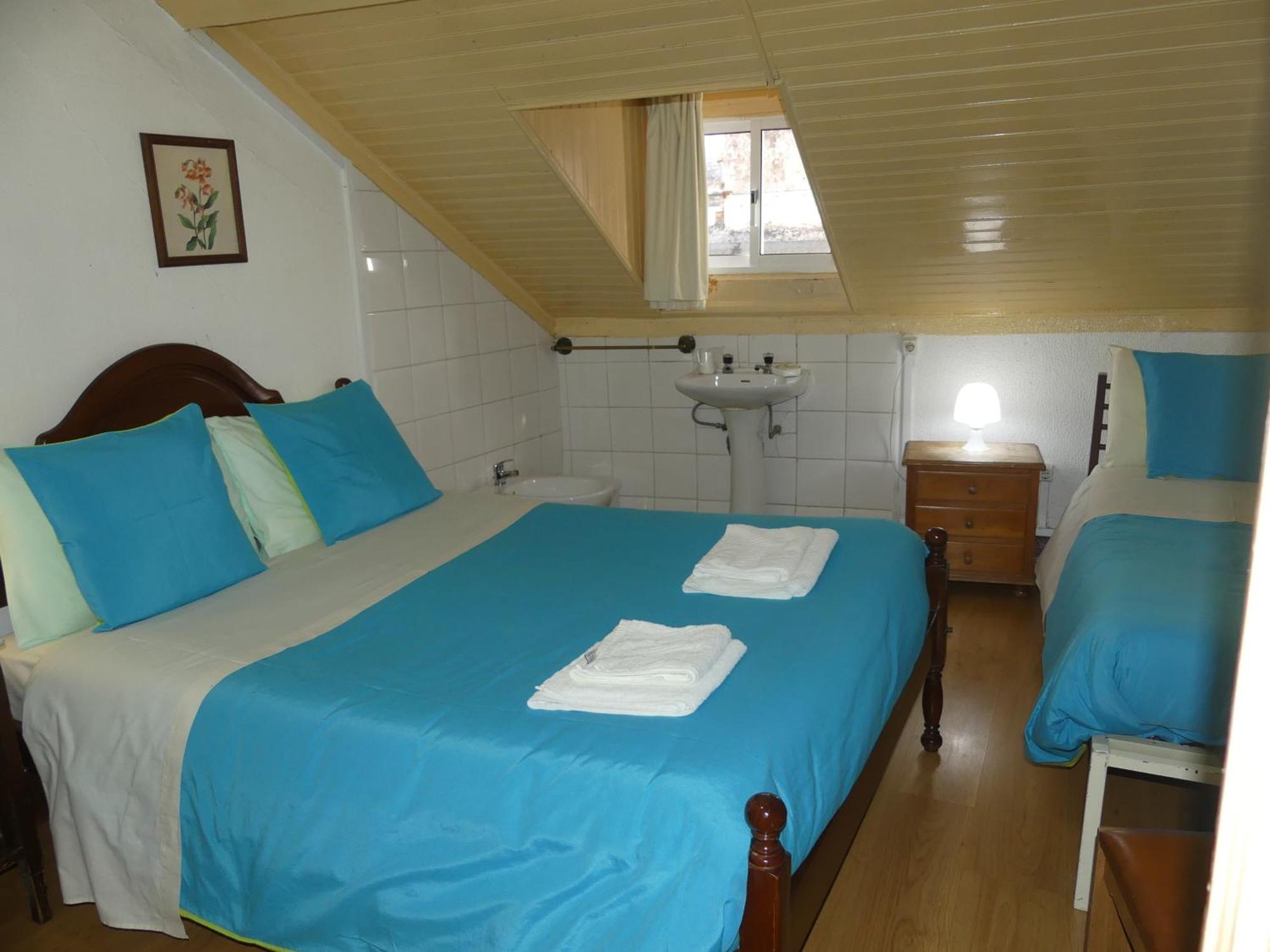 Hotel Pensao Santa Cruz Coimbra Pokoj fotografie
